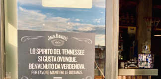 Jack Daniel's distanziamento sociale