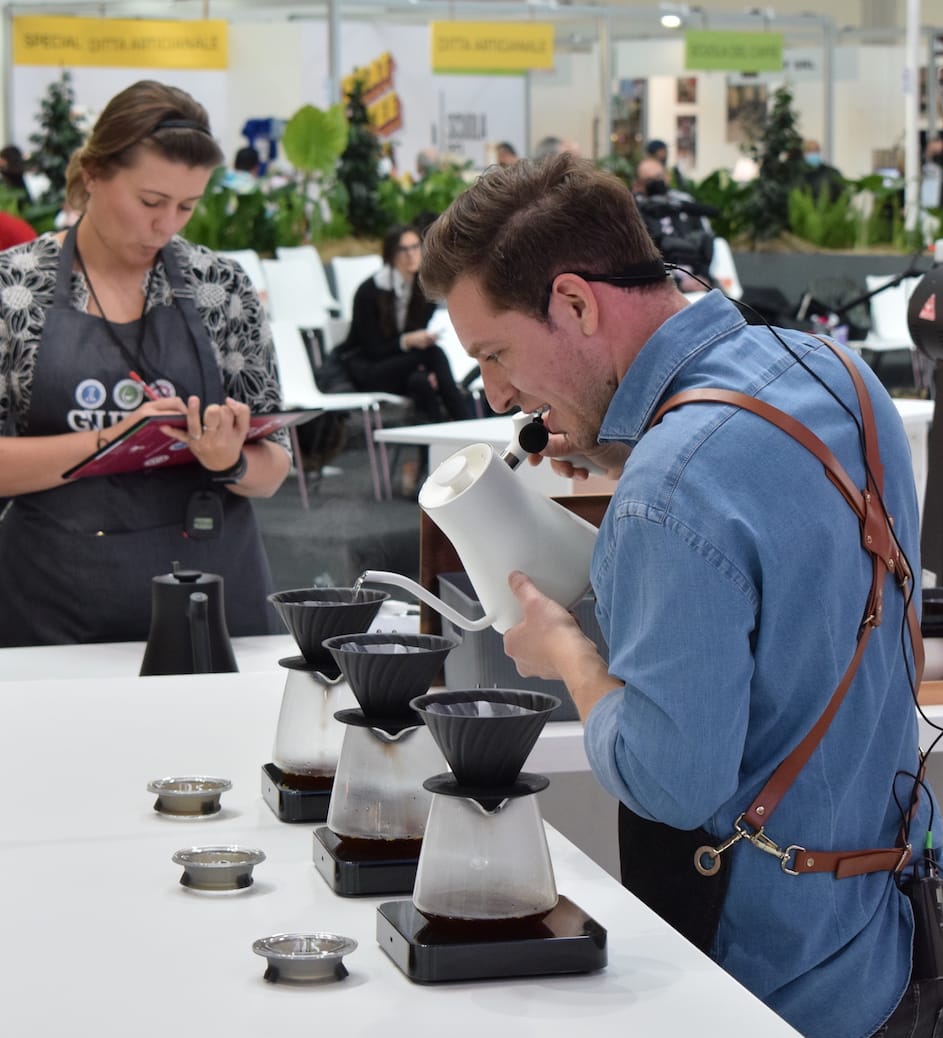 Nuovi prodotti, sostenibilità e caffè in rosa allo stand Vergnano