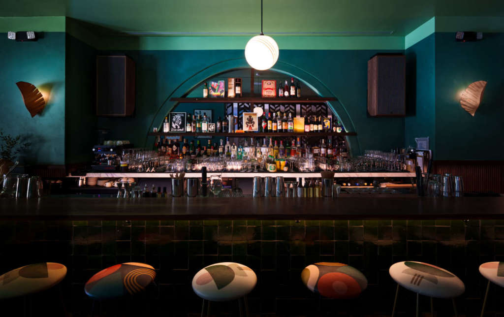 ViceVersa, il nuovo cocktail bar con cucina di Valentino Longo a Miami