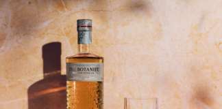 The Botanist Cask Rested Gin apertura